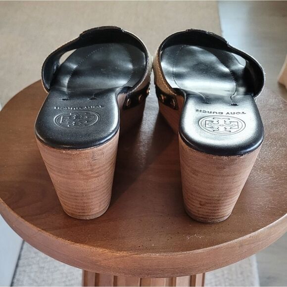 Tory Burch Black and Tan Patti Wedge Sandals Size 7 - Picture 9 of 15